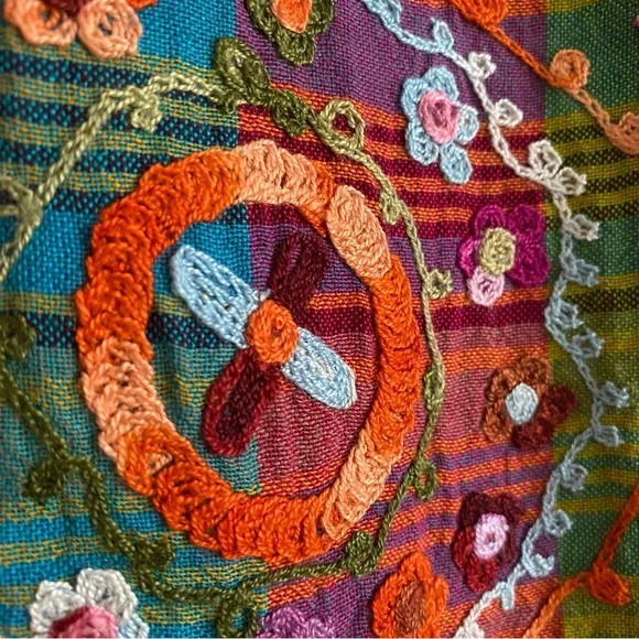 Soft Surroundings Plaid Embroidered Shirt Button Up Floral Blouse Size PS - Picture 5 of 7